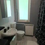 Lokvanj Villa *