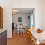 Lokvanj Villa