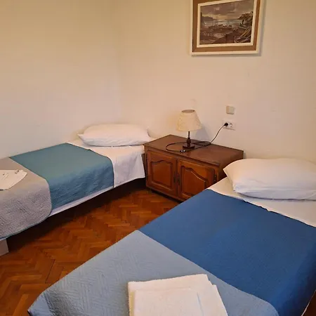 Lokvanj Villa